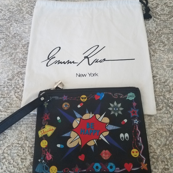 Emm Kuo Paloma Pouch